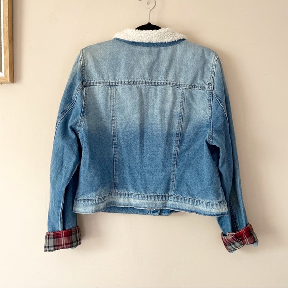 Lei• denim jean button up Sherpa collar jacket - Picture 7 of 8